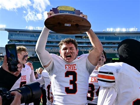 Blake Barnett powers Erie Tigers to Class 4A state title over Palmer Ridge